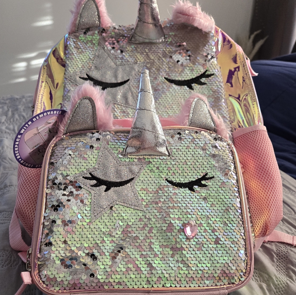 Girls backpack with lunch box